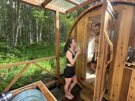 Enjoying The Mobile Sauna 1500x1125