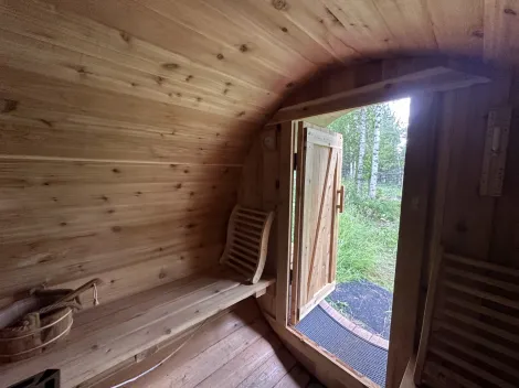 Natural Light In The Sauna 1500x1125